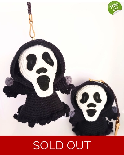 Handmade Halloween Ghost Screaming